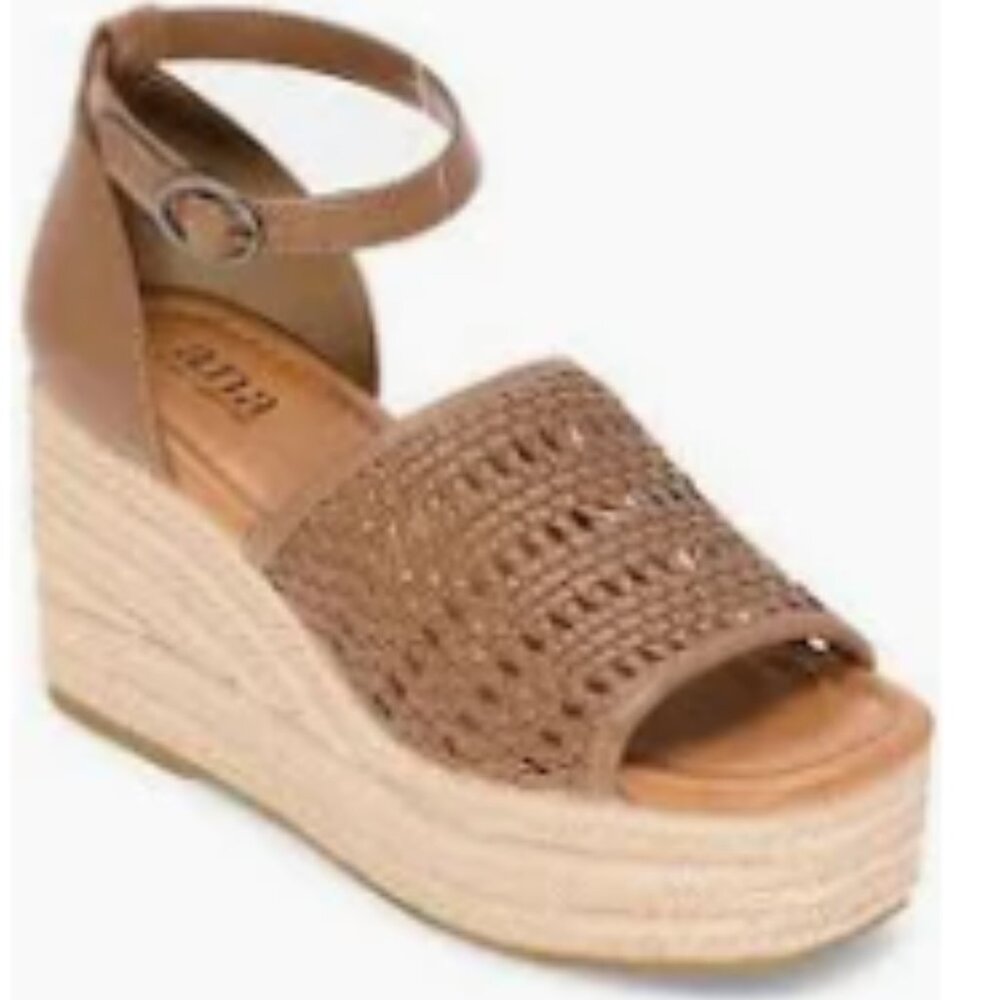 a.n.a Womens Lisa Wedge Sandals (NWT/No Box)